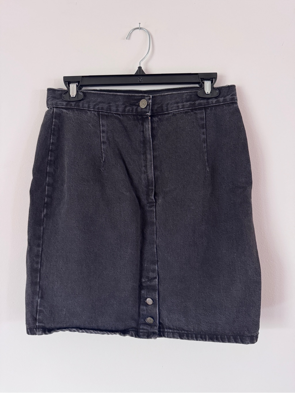 Vintage Georges Marciano For Guess Faded Black Denim Mini Skirt - Size 32- 90s